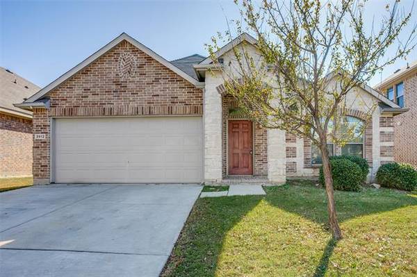 3912 Long Hollow Road, Fort Worth, TX 76262