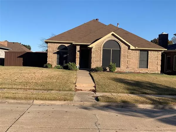 920 Craig Drive, Mesquite, TX 75181