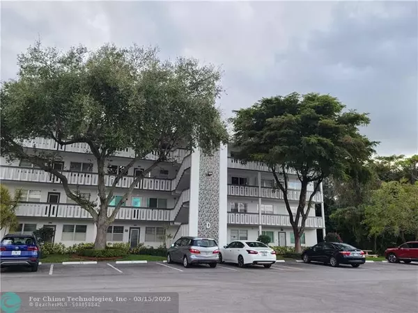 4024 Oakridge D  #4024 D, Deerfield Beach, FL 33442