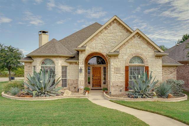 4501 Seventeen Lakes Court, Fort Worth, TX 76262