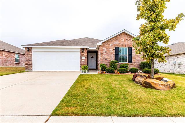 1200 Foxglove Lane, Burleson, TX 76028