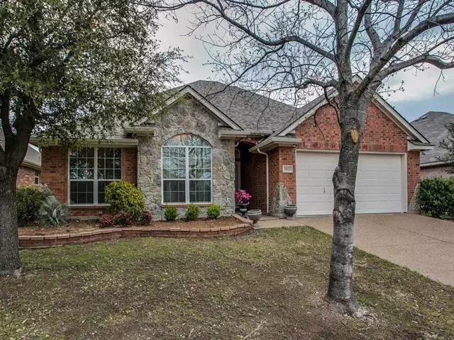 5513 Sierra Ridge Drive, Fort Worth, TX 76123