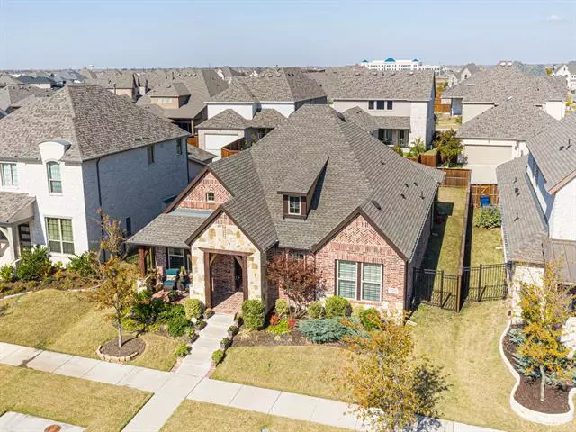 2216 Tumblegrass Road, Frisco, TX 75033