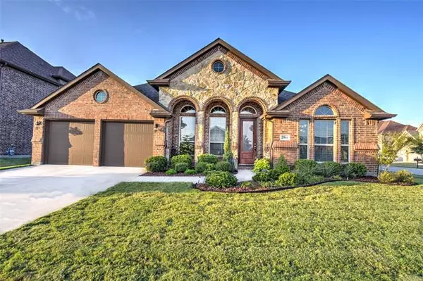 2964 Loch Circle, Grand Prairie, TX 75054