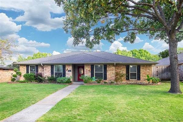 2321 Castle Rock Road, Carrollton, TX 75007