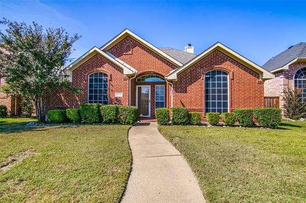 7117 Deerfield Drive, Rowlett, TX 75089