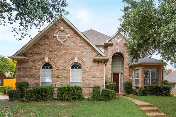 Arlington, TX 76006,2401 Knollwood Court