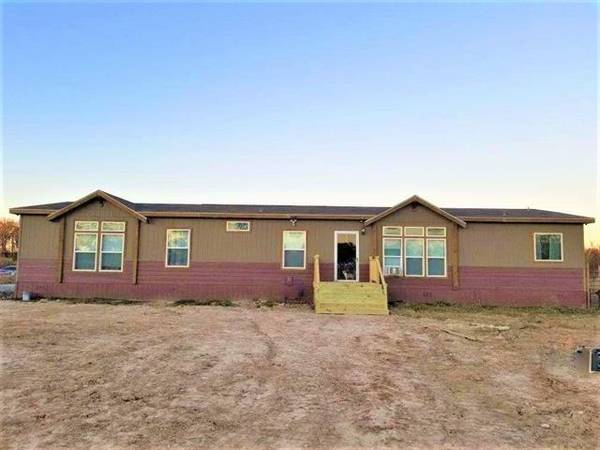 499 County Road 1465, Bogata, TX 75417