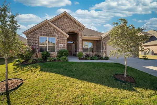 4802 Lakeway Drive, Garland, TX 75043