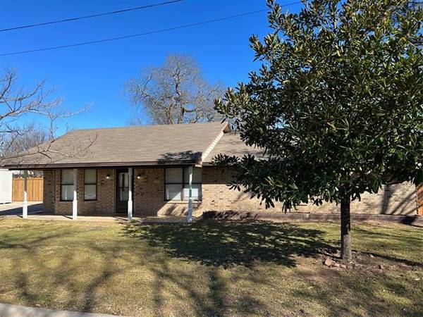 421 Elder Street, Collinsville, TX 76233