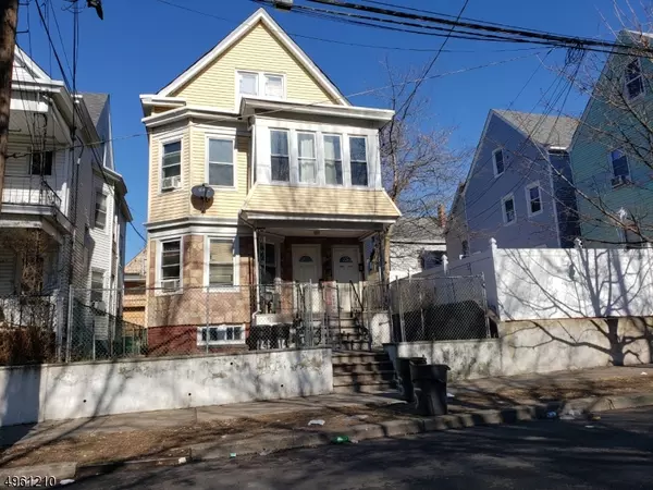 163-165 MONTGOMERY PL, Paterson City, NJ 07501