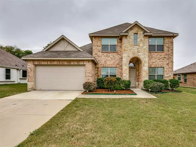 3225 Clear Springs Drive, Forney, TX 75126