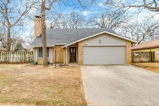 3509 Pecan Circle, Bedford, TX 76021