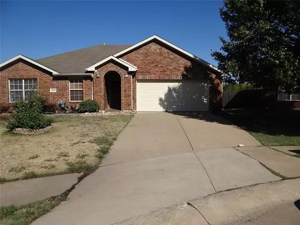 1006 Warren Drive, Forney, TX 75126