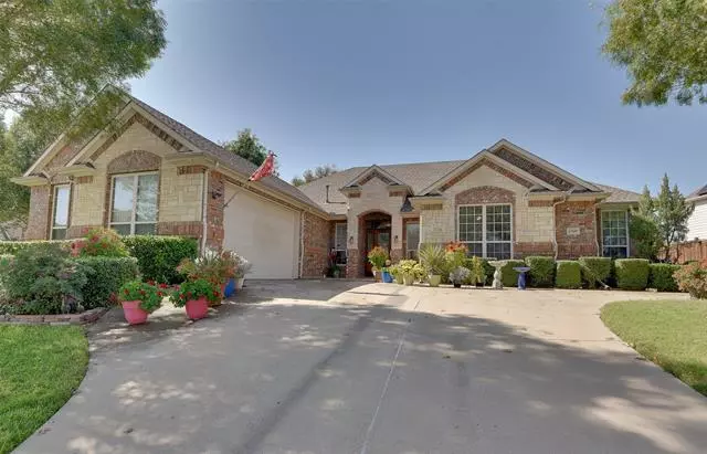 6909 Bradford Estates Drive, Sachse, TX 75048