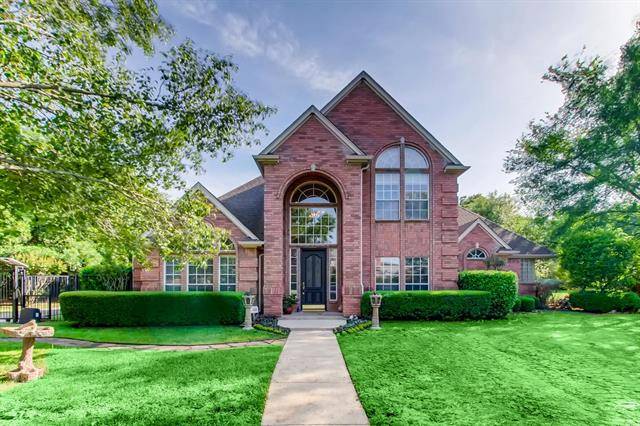 417 Ravenaux Drive, Southlake, TX 76092