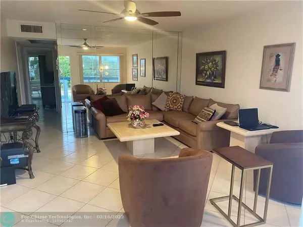 Deerfield Beach, FL 33442,3016 Farnham N  #3016