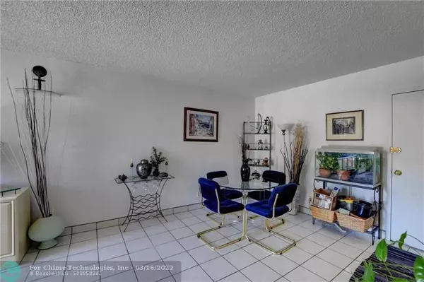 Deerfield Beach, FL 33441,704 SE 2nd Ave  #341