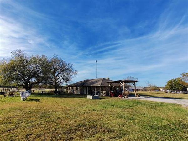 7397 Fm 1377, Blue Ridge, TX 75424