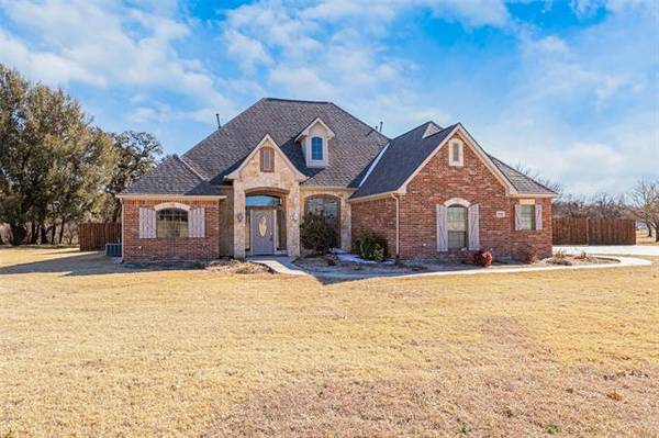 551 Highland Road, Springtown, TX 76082