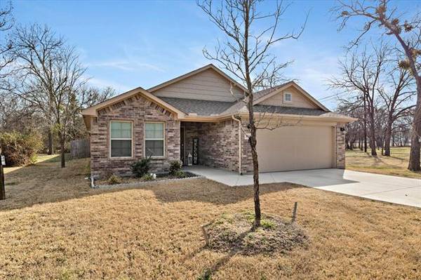 806 Truelove Street, Gainesville, TX 76240