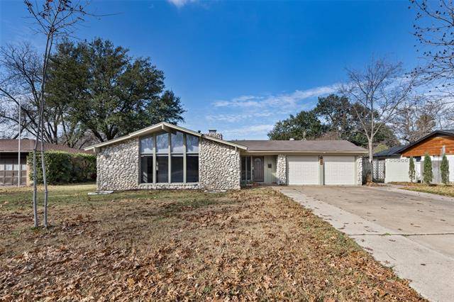 4812 Harlan Avenue, Fort Worth, TX 76132