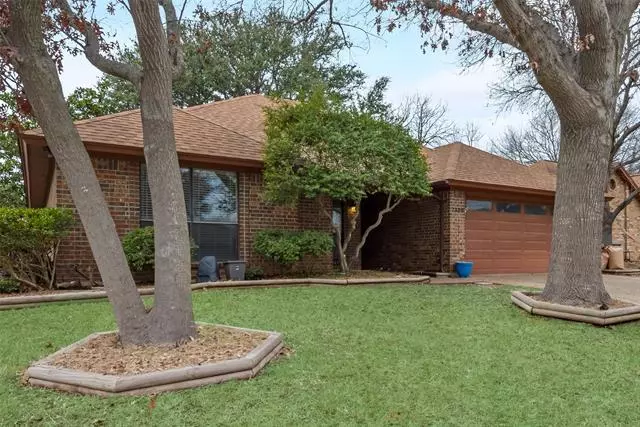 7320 Glen Haven Drive, Fort Worth, TX 76133