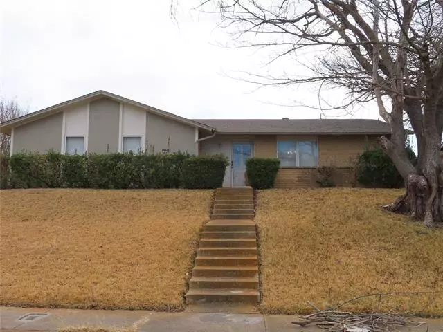 406 Blueridge Drive, Duncanville, TX 75137