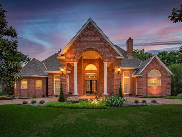 2208 Norwalk Drive, Colleyville, TX 76034