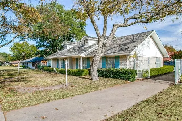 1208 Elby Street, Irving, TX 75061