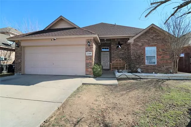 2109 Beacon Way, Fort Worth, TX 76140