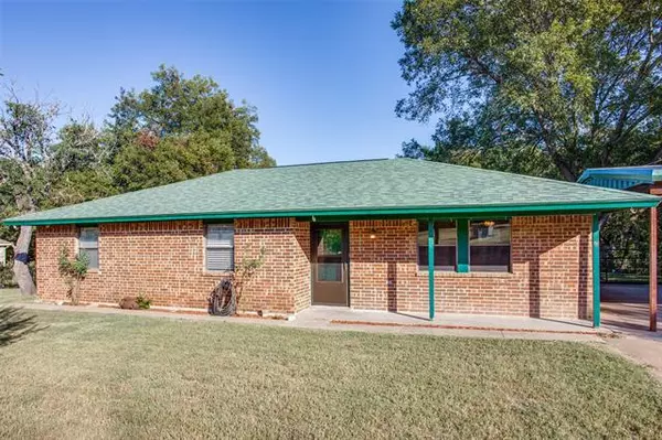 Azle, TX 76020,1401 Robyn Road