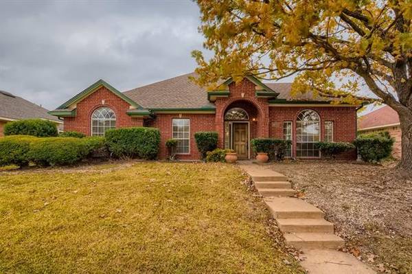 8370 Hidden Spring Drive, Frisco, TX 75034