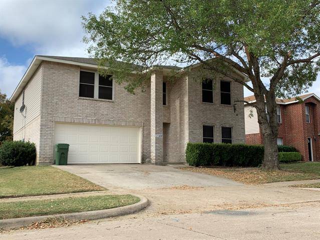 1008 Mazourka Drive, Arlington, TX 76001