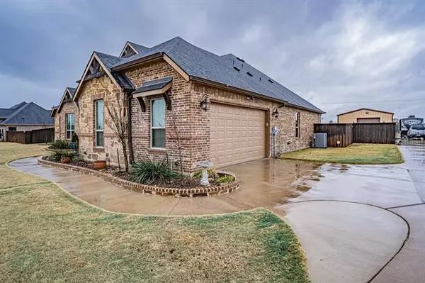 Midlothian, TX 76065,5671 Sweetwater Drive