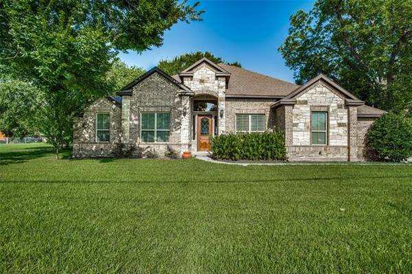 317 Methodist Street, Red Oak, TX 75154