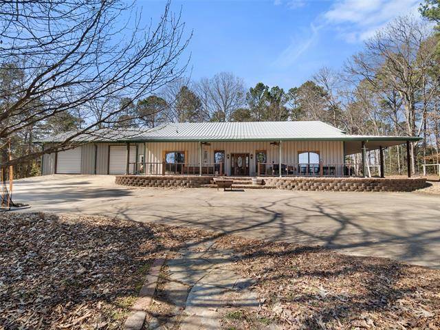 2588 Redwood Road, Gilmer, TX 75645