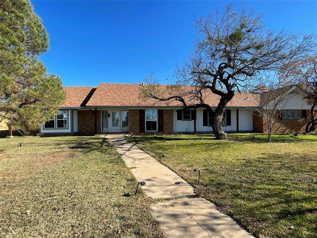 Coleman, TX 76834,504 Western Drive