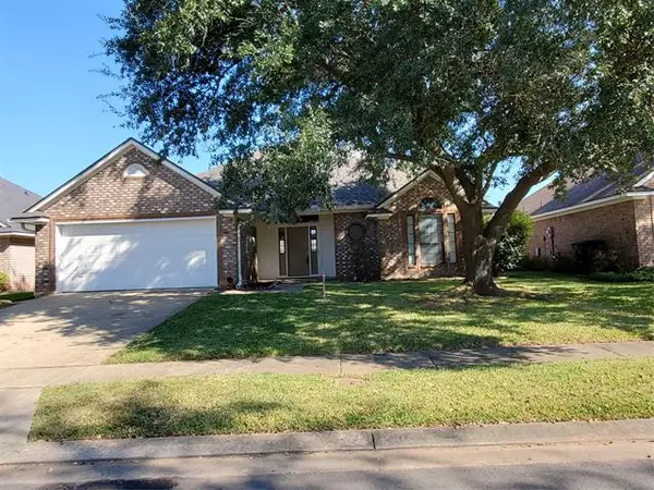 2108 Mockingbird Lane, Bossier City, LA 71111