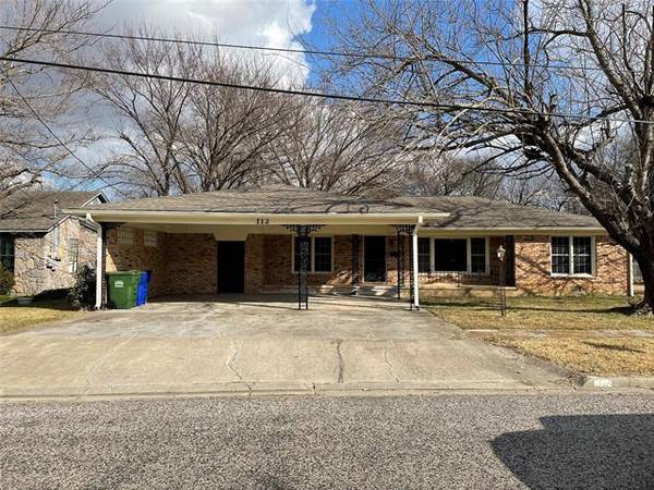 112 Pecan Street, Whitesboro, TX 76273