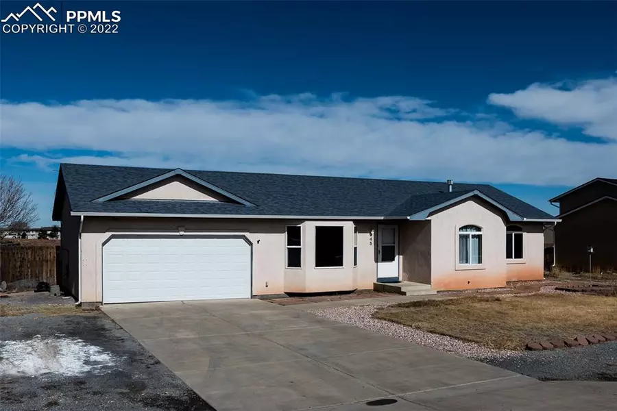 45 E Bonanza DR, Pueblo West, CO 81007