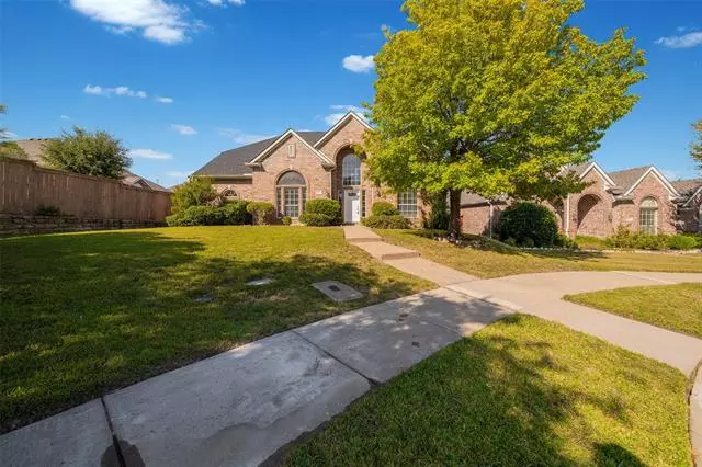 1405 Ledbetter Court, Irving, TX 75063