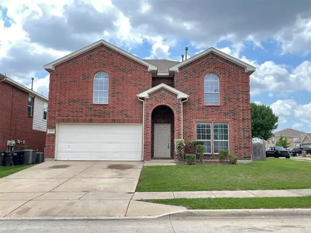 6737 Thaxton Trail, Fort Worth, TX 76137