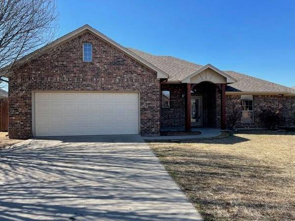 2307 Springhill Court, Mineral Wells, TX 76067