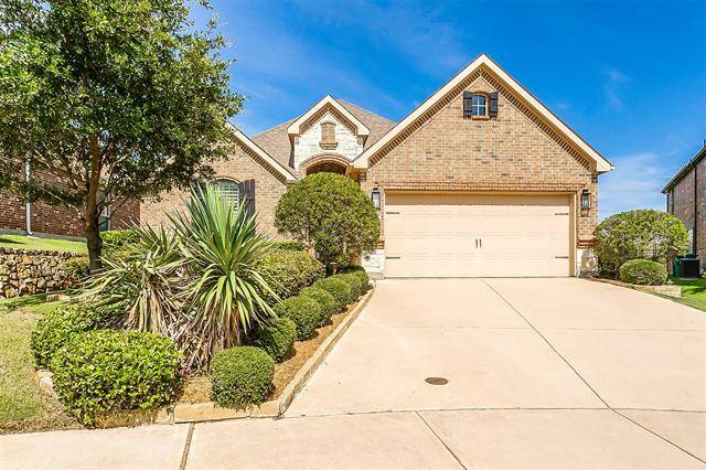 5841 Tuleys Creek Drive, Fort Worth, TX 76137