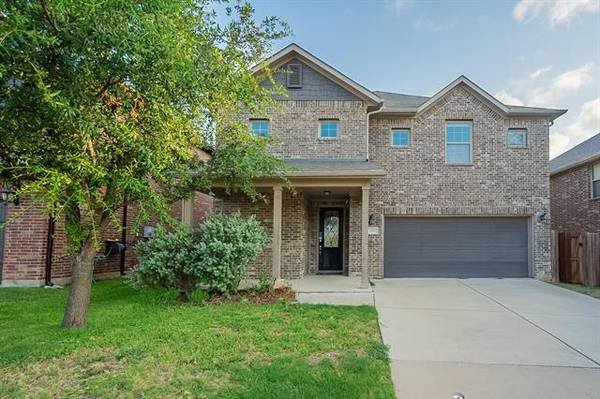 3805 Whisper Hollow Way, Fort Worth, TX 76137