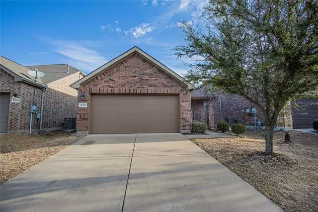 12316 Walden Wood Drive, Fort Worth, TX 76244