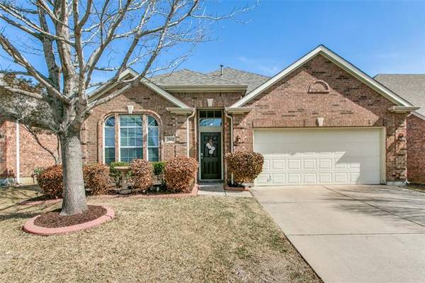 2801 Maple Creek Drive, Fort Worth, TX 76177