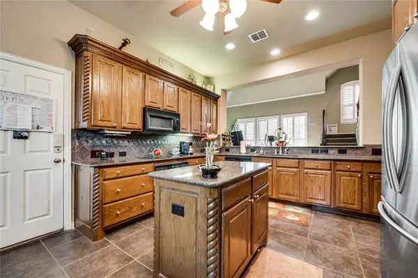 North Richland Hills, TX 76180,5900 Pedernales Ridge