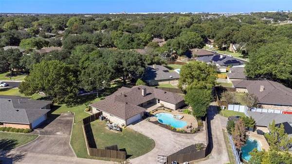 1312 Thunderbrook Circle, Desoto, TX 75115